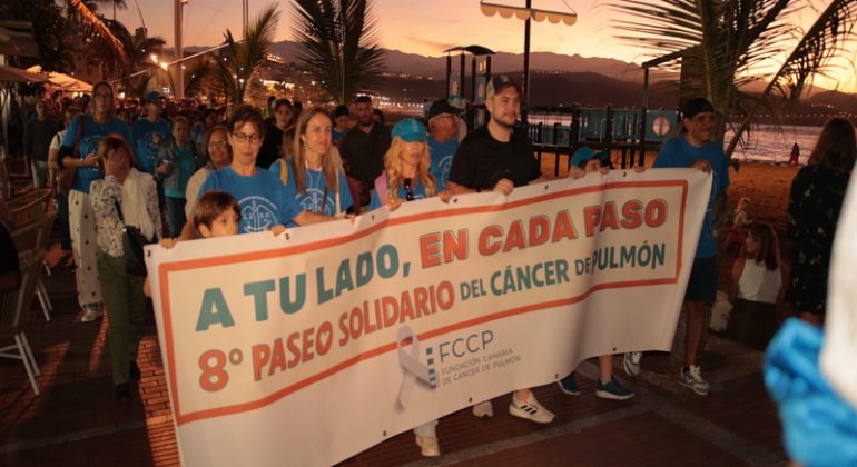 8 paseo solidario